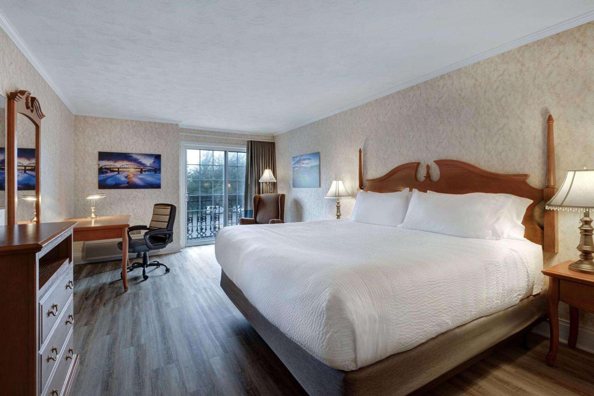 Days Inn By Wyndham Edmundston Eksteriør bilde
